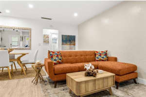 2404 NE 33rd Ave APT 14, Fort Lauderdale, FL 33305, Sold 10/16/25
