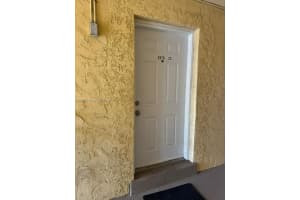 2970 Nw 55th Ave 2c, Lauderhill