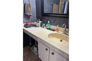 2600 NW 49th Ave APT 103, Lauderdale Lakes, FL 33313, - MLS#A11807645