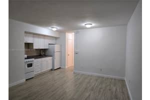 1140 71st St APT 3, Miami Beach, FL 33141, Sold 09/29/25