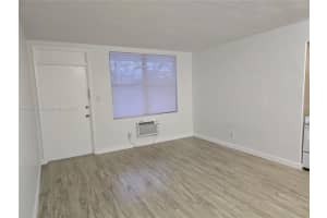 1140 71st St APT 3, Miami Beach, FL 33141, Sold 09/29/25
