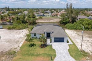 311 SE 14th St, Cape Coral, FL 33990, - MLS#A11807785