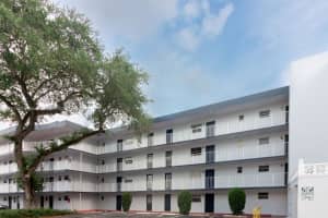 447 Ne 195th St 217, Miami