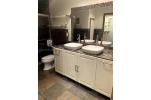 711 E Coco Plum Cir APT 5, Plantation, FL 33324, - MLS#A11807824