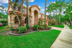850 Nandina Dr, Weston, FL 33327, Sold 07/28/25