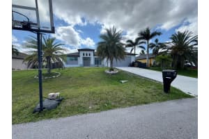 113 Nw 38th Pl Cape Coral, FL 33993 - MLS#A11807877