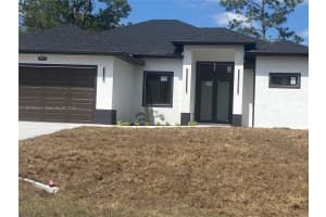 3806 3806 E 18th St, Lehigh Acres