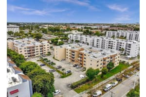 8050 NW 8th St, Miami, FL 33126, Sold 07/24/25