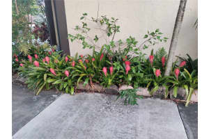 15210 SW 48th Terrace, Miami, FL 33185, Sold 07/31/25