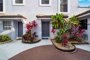 11604 NW 11th St, Pembroke Pines, FL 33026, - MLS#A11808054