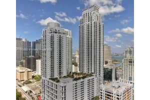 1050 Brickell Ave, Miami, FL 33131, Sold 07/09/25