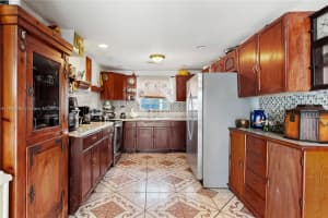 1007 N E St, Lake Worth Beach, FL 33460, - MLS#A11808093