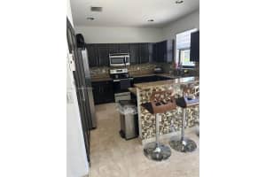 3406 W 88th St, Hialeah, FL 33018 Sold 08/29/25