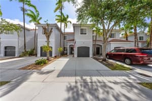 925 Sw 147th Ct, Miami