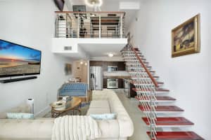 41 SE 5th St, Miami, FL 33131, Sold 09/03/25