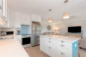 1050 SW 11th St #20L, Hallandale Beach, FL 33009, Sold 08/07/25