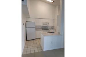 2881 N Oakland Forest Dr APT 309, Oakland Park, FL 33309, - MLS#A11808176