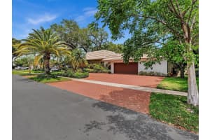 3121 N 52nd Ave, Hollywood, FL 33021, - MLS#A11808201