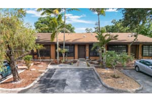 10760 Hickory Ave, Pembroke Pines, FL 33026 Sold 10/03/25