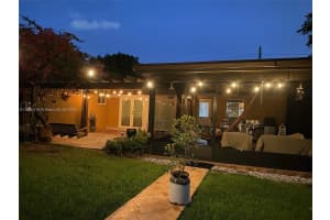 991 Dove Ave, Miami Springs, FL 33166, Sold 08/26/25