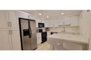 16175 Golf Club Rd APT 308, Weston, FL 33326, - MLS#A11808332