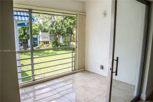 3090 Holiday Springs Blvd 305 Margate, FL 33063 - MLS#A11808365