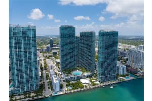 650 NE 32nd St, Miami, FL 33137, Sold 07/18/25