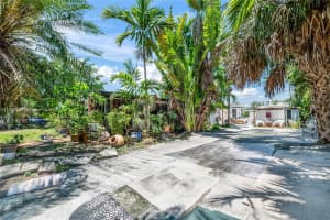 11351 Sw 52nd Ter Miami, FL 33165 - MLS#A11808394