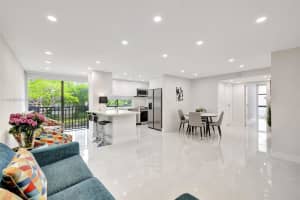 17021 N Bay Rd APT 220, Sunny Isles Beach, FL 33160, Sold 07/30/25