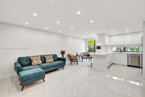 17021 N Bay Rd APT 220, Sunny Isles Beach, FL 33160, Sold 07/30/25