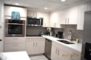 3901 S Ocean Dr 11a Hollywood, FL 33019 - MLS#A11808451