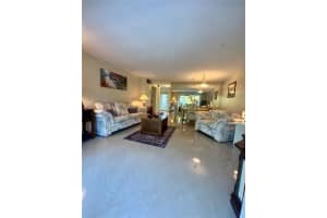 700 Ne 14th Ave 204, Hallandale Beach