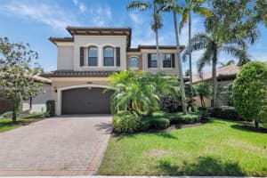 8944 Little Falls Way, Delray Beach