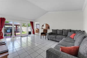 10362 SW 208th Ln, Cutler Bay, FL 33189, - MLS#A11808597
