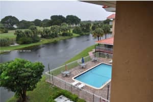 405 S Pine Island Rd 401D, Plantation, FL 33324 - MLS#A11808697