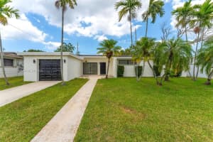 17761 Sw 113th Ct, Miami