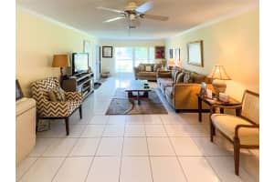 10198 Dovewood Ln A Boynton Beach, FL 33436 - MLS#A11808755
