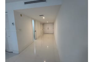 6423 Collins Ave 1001 Miami Beach, FL 33141 - MLS#A11808759