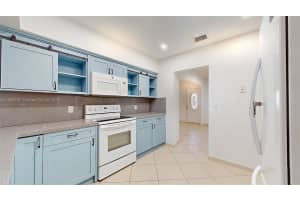 275 W 63rd St, Hialeah, FL 33012, - MLS#A11808762