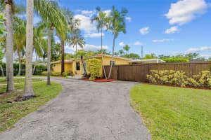 6332 Sw 43rd St South Miami, FL 33155 - MLS#A11808772