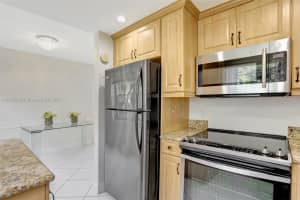 481 Durham Cir q 481, Deerfield Beach, FL 33442, Sold 08/22/25