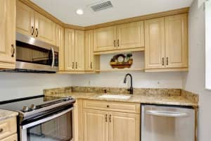 481 Durham Cir q 481, Deerfield Beach, FL 33442, Sold 08/22/25