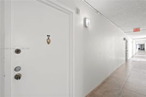 9682 Fontainebleau Blvd APT 110, Miami, FL 33172, Sold 09/19/25
