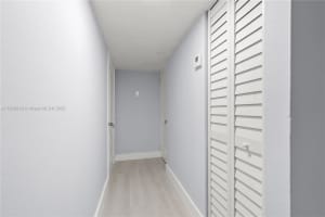 9682 Fontainebleau Blvd APT 110, Miami, FL 33172, Sold 09/19/25
