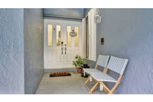 2092 Island Cir, Weston, FL 33326, Sold 08/14/25
