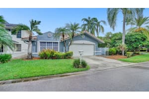2092 Island Cir, Weston, FL 33326, Sold 08/14/25
