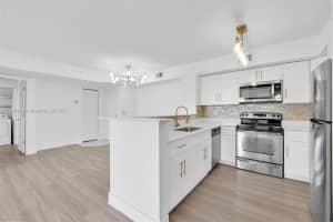 2173 Renaissance Blvd 204 Miramar, FL 33025 - MLS#A11808840