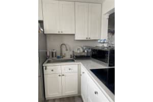 3030 Marcos Dr APT T504, Aventura, FL 33160, Sold 07/18/25