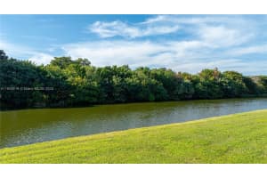 3990 NW 85th Ave, Cooper City, FL 33024 - MLS#A11808919