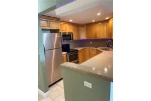 1424 SE 15th St APT 45, Fort Lauderdale, FL 33316, Sold 08/08/25